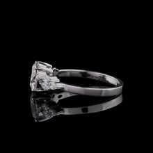 Lade das Bild in den Galerie-Viewer, Ring Isabella

