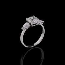 Lade das Bild in den Galerie-Viewer, Ring Mia
