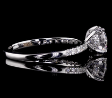 Lade das Bild in den Galerie-Viewer, Ring Destiny
