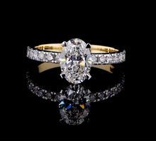 Lade das Bild in den Galerie-Viewer, Ring Abigail
