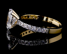 Lade das Bild in den Galerie-Viewer, Ring Abigail
