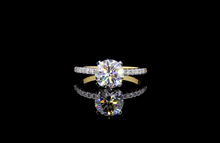 Lade das Bild in den Galerie-Viewer, Ring Stella

