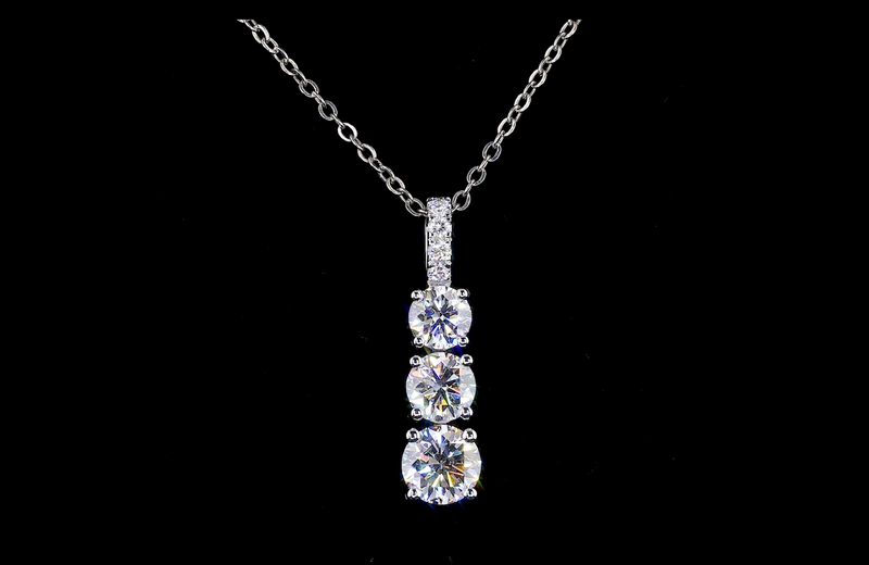 Diamantanhänger Luna