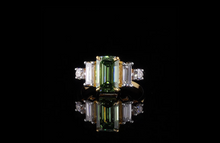 Lade das Bild in den Galerie-Viewer, Ring Elena
