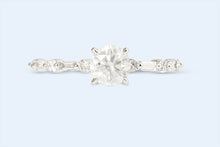 Lade das Bild in den Galerie-Viewer, Ring Rebecca
